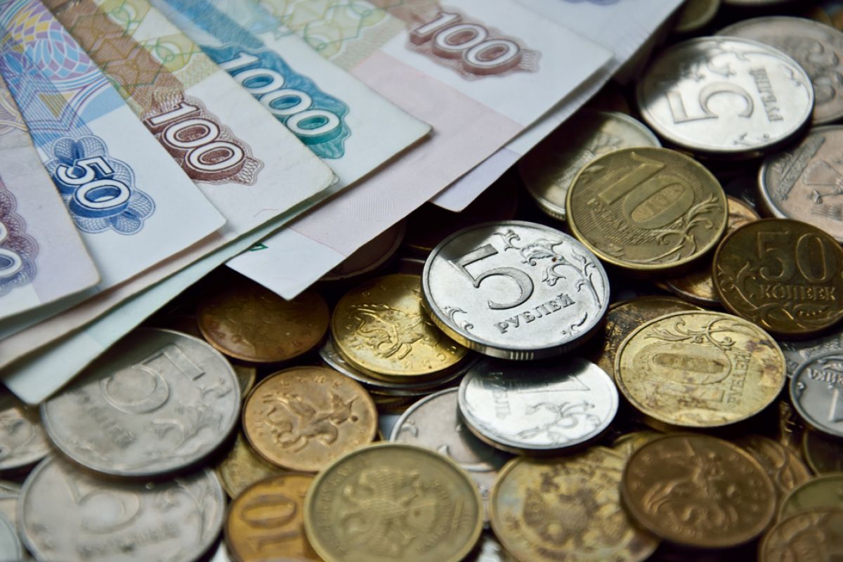 В Тульской области работодатель задолжал сотрудникам более 300 тысяч рублей