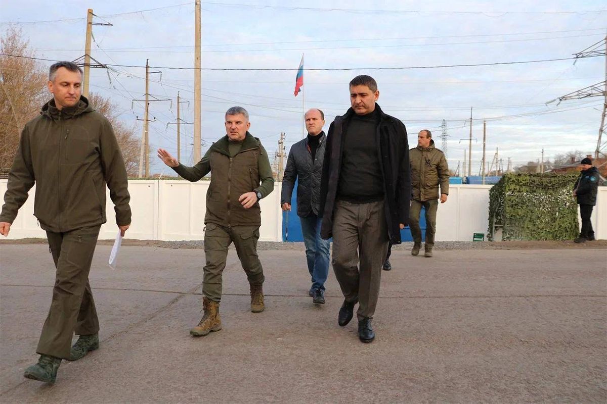 Андрей Рюмин встретился с энергетиками Группы «Россети», работающими в приграничье Андрей Рюмин встретился с энергетиками Группы «Россети», работающими в приграничье
