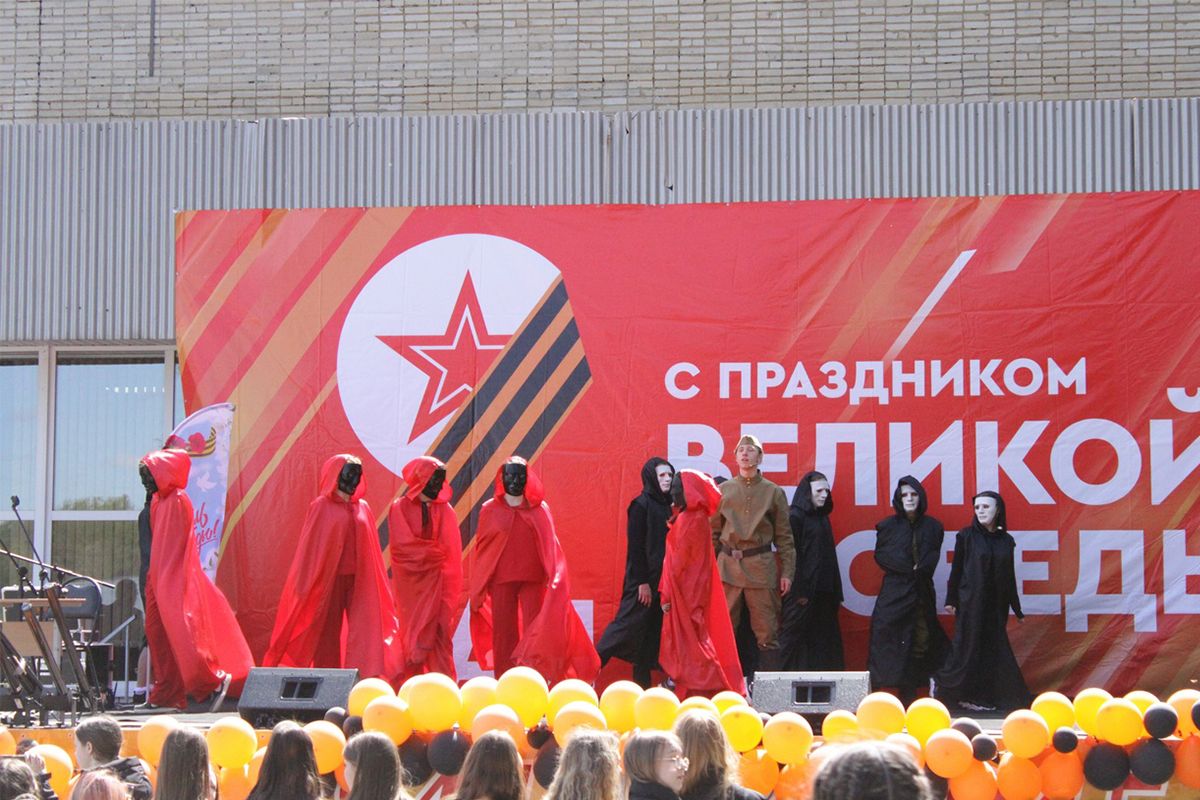 Выступления победителей районного патриотического фестиваля (2 отделение)