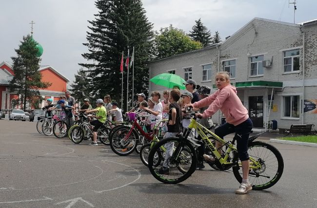В Дубне в честь Дня России состоялся велотриал