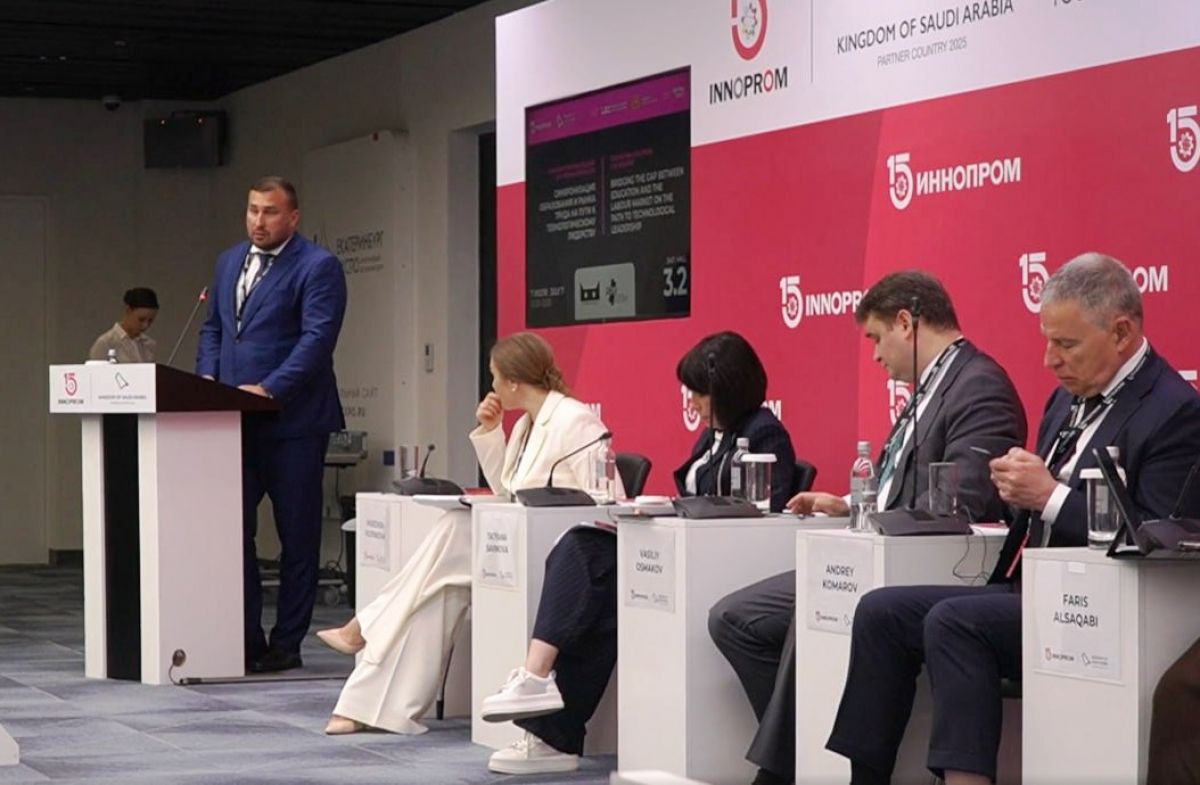 Михаил Пантелеев поделился опытом Тульской области подготовки кадров для промышленности