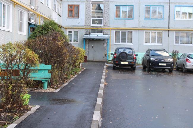 Как законно расширить парковку во дворе жилого дома?