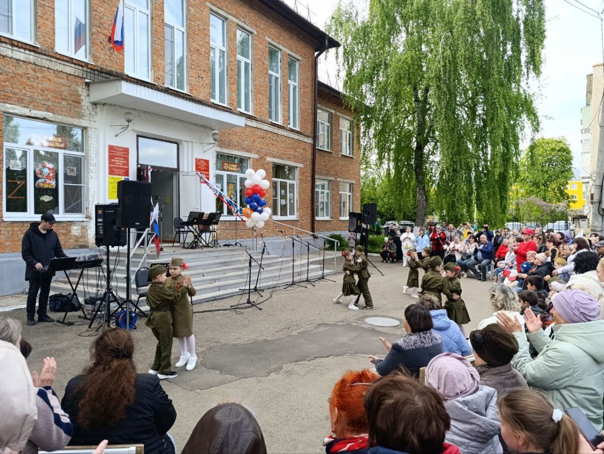 Победа в песнях
