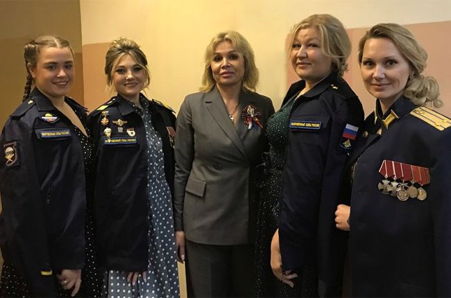 Ольга Слюсарева посетила концерт для участников спецоперации