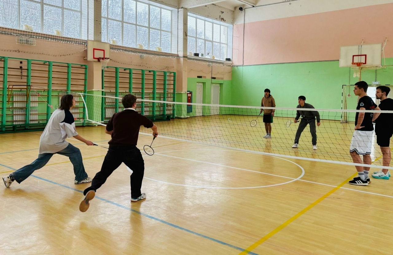 Ефремовские студенты показали свое умение владеть ракеткой