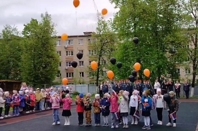 В центре развития ребенка – детском саду № 14 в Ефремове прошла «Линейка Победы»