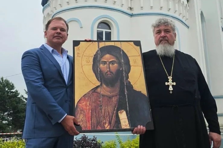 Ефремовской турбазе для православных подарена икона Ефремовской турбазе для православных подарена икона
