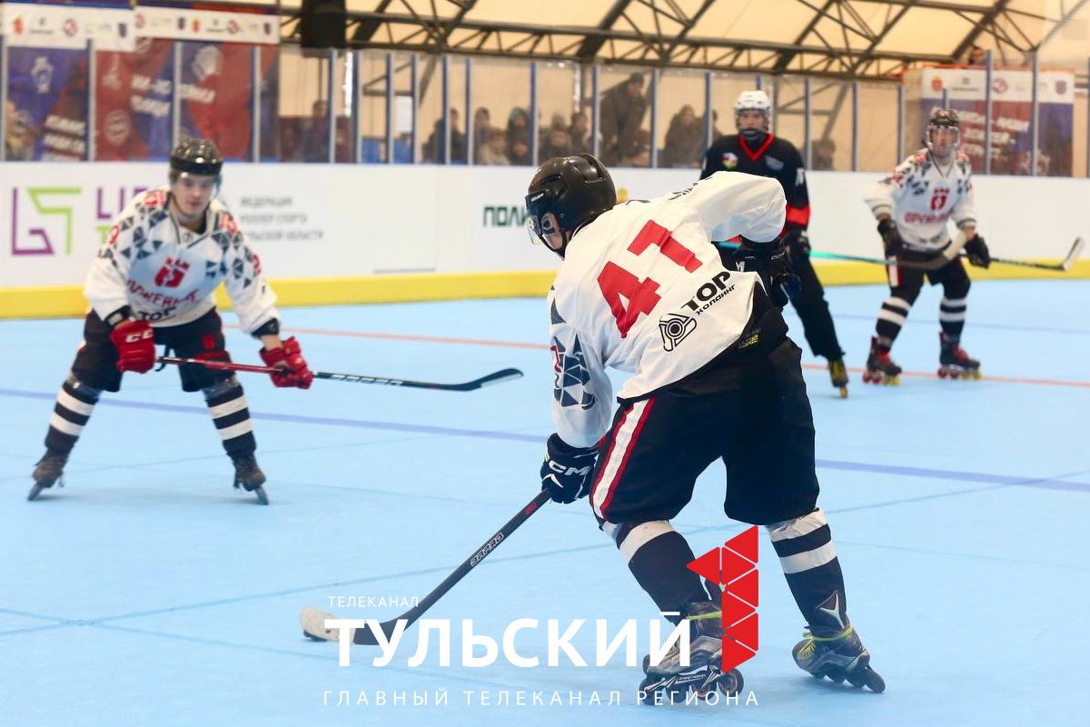 В Туле проходит чемпионат России по роллеркею В Туле проходит чемпионат России по роллеркею