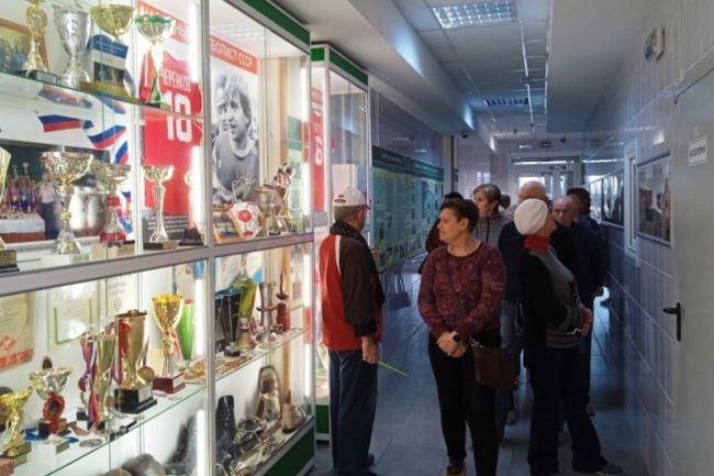 Пенсионеры посетили музей ефремовского спорта