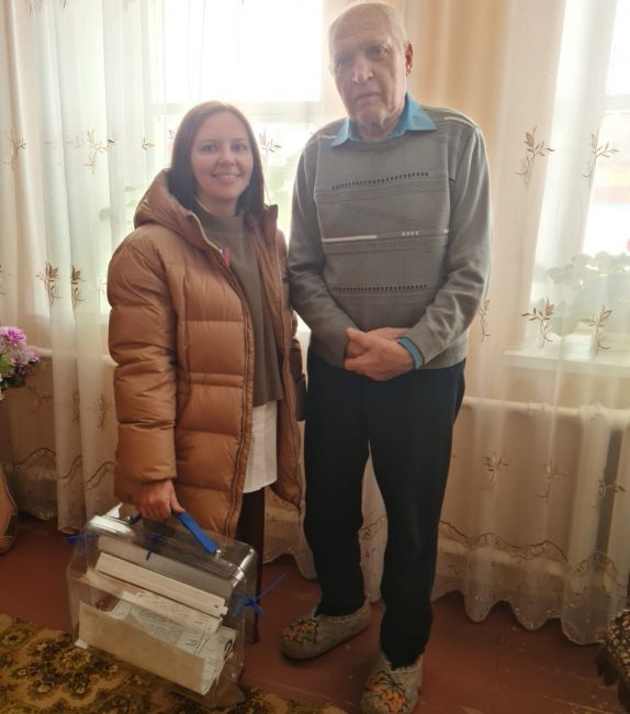 Ветеран труда проголосовал на выборах Президента РФ на дому