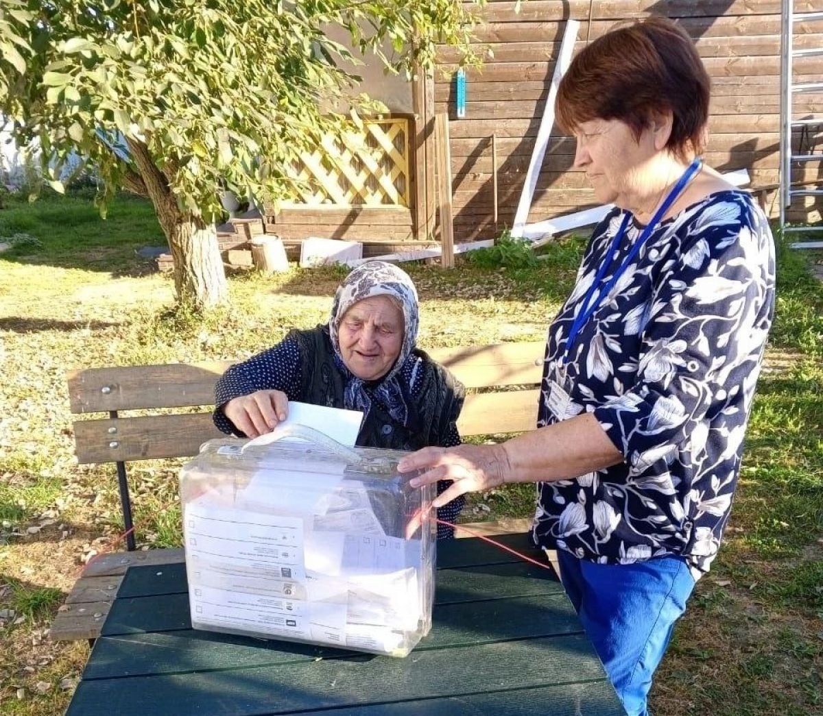 Тульские избиратели могут проголосовать на дому – обратитесь в УИК до 14.00