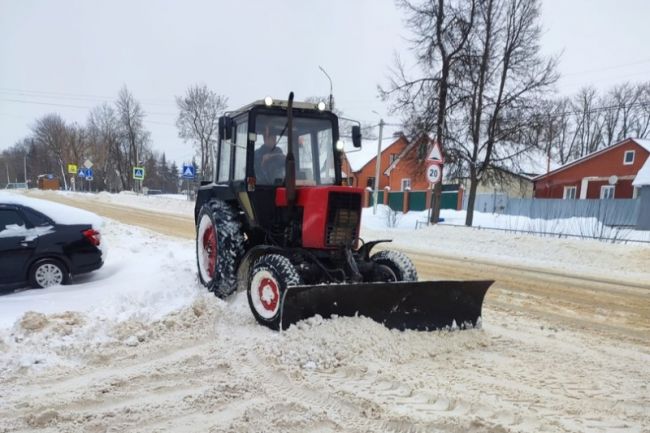 В Ефремове активно ведется борьба с последствиями не прекращающегося снегопада