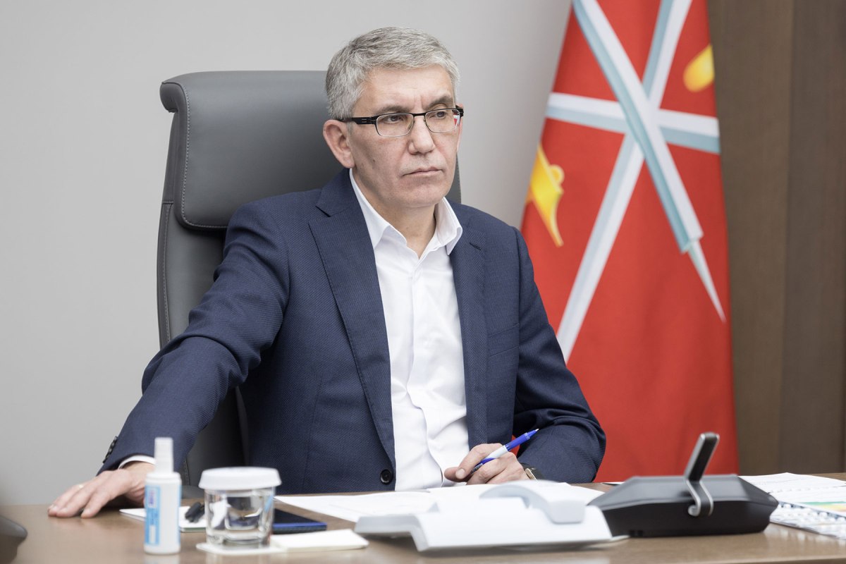 Дмитрий Миляев: если кто-то справляется со снегом и мусором, значит, должны справляться все! Дмитрий Миляев: если кто-то справляется со снегом и мусором, значит, должны справляться все!