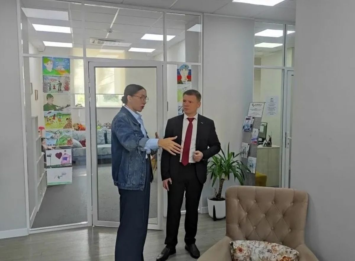 Уполномоченный по правам человека в Тульской области встретился с руководителем регионального филиала фонда «Защитники Отечества» Уполномоченный по правам человека в Тульской области встретился с руководителем регионального филиала фонда «Защитники Отечества»