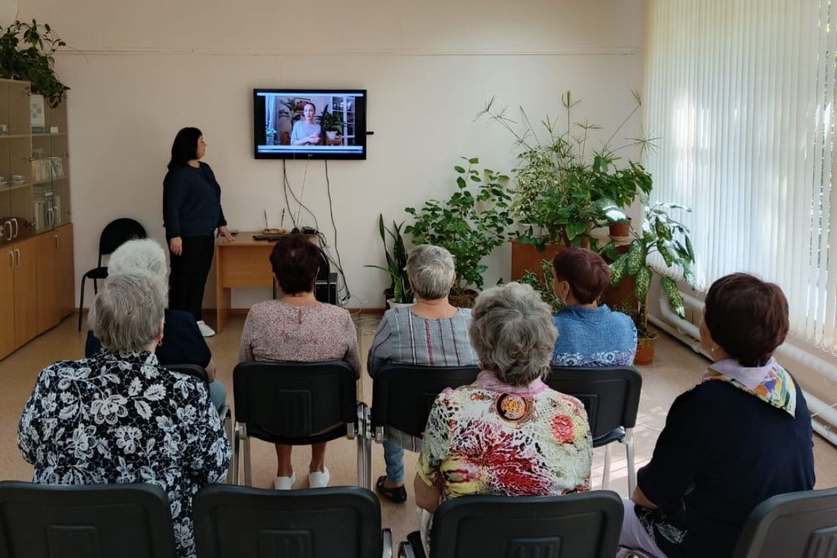 В Ефремовском центре общения старшего поколения прошел видео-урок по нейробике
