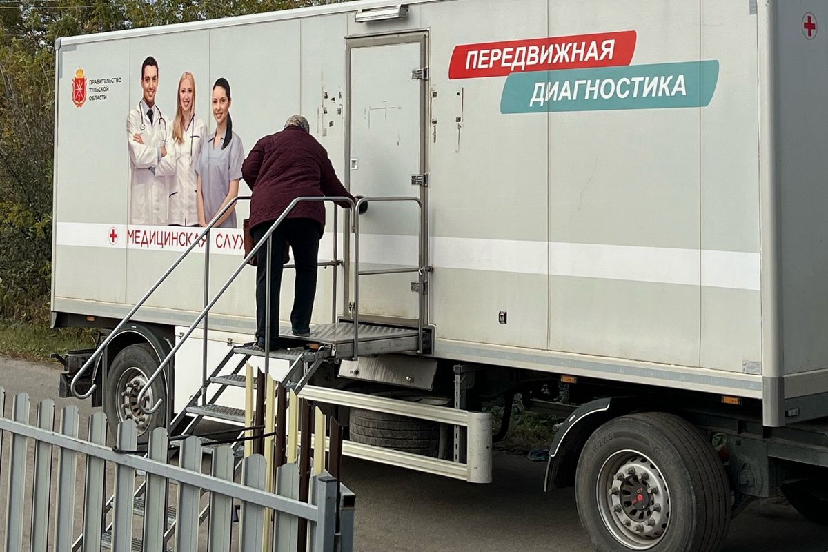 ДоброВСело: выездная бригада медиков провела профилактический осмотр населения поселка Первомайский