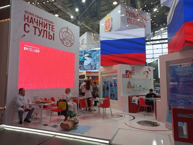 Тульский стенд на выставке «Россия» получил новое весеннее оформление