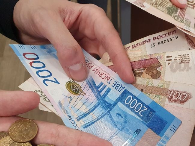 В феврале в России проиндексируют больше 40 выплат и пособий