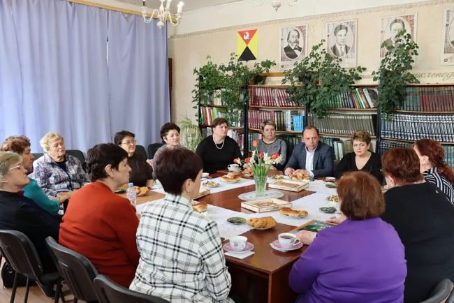 Встреча с активистами заводского ТОСа