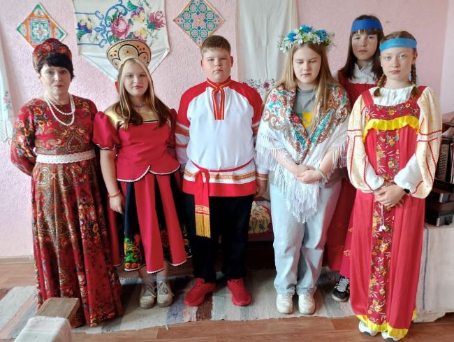 Traditional Russian Costume