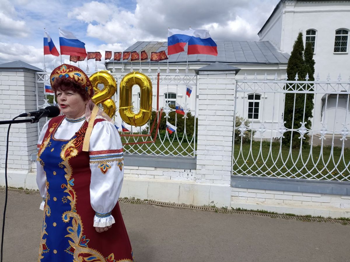 Помнит сердце, не забудет никогда