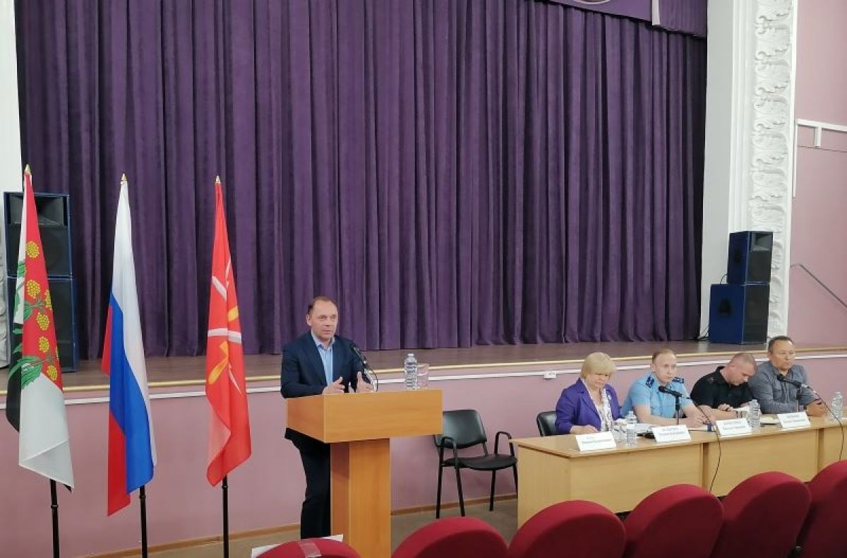 Встреча главы администрации с жителями
