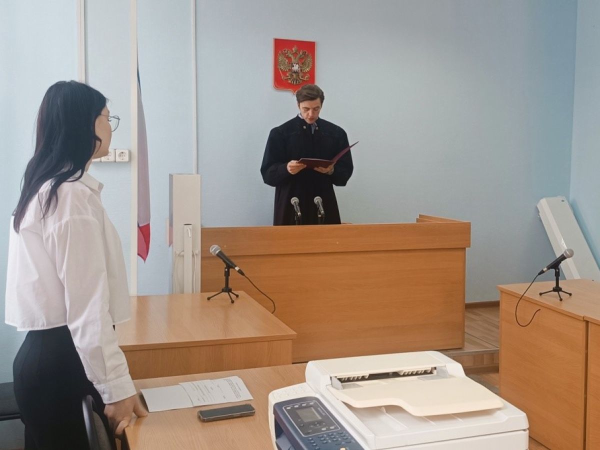 Братьев из Михайлова осудили за кражу золотых украшений и золота Братьев из Михайлова осудили за кражу золотых украшений и золота