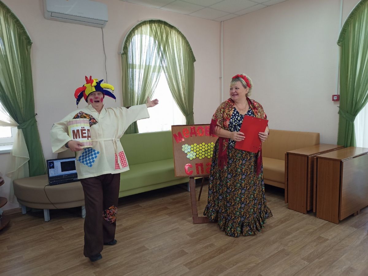 Первый Спас – пчеле указ
