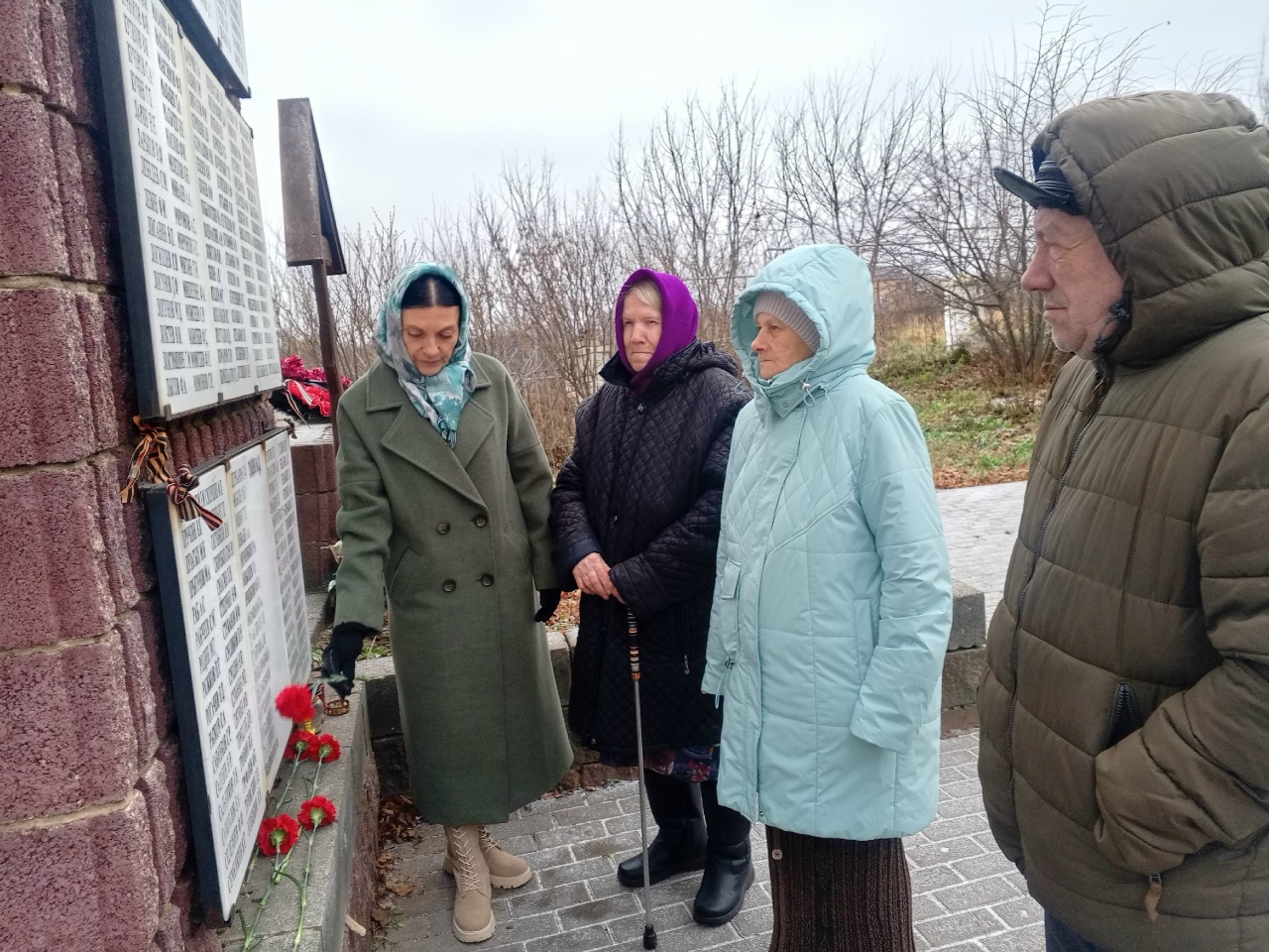 В социальных учреждениях отдали дань памяти Героям Отечества В социальных учреждениях отдали дань памяти Героям Отечества