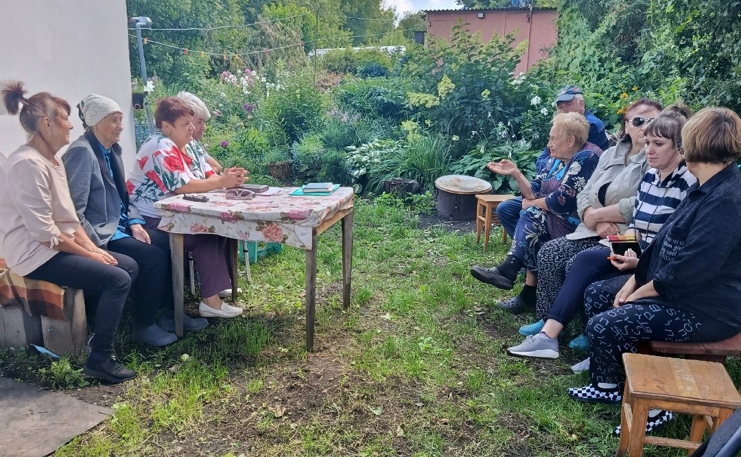 В Зиновке обсуждали работу администрации поселения