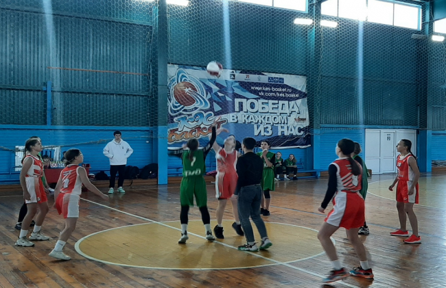 В Киреевске прошел турнир по баскетболу среди девушек