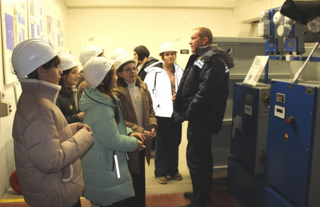 Учащиеся Киреевского центра образования №1 посетили компанию «ШЭЛА»