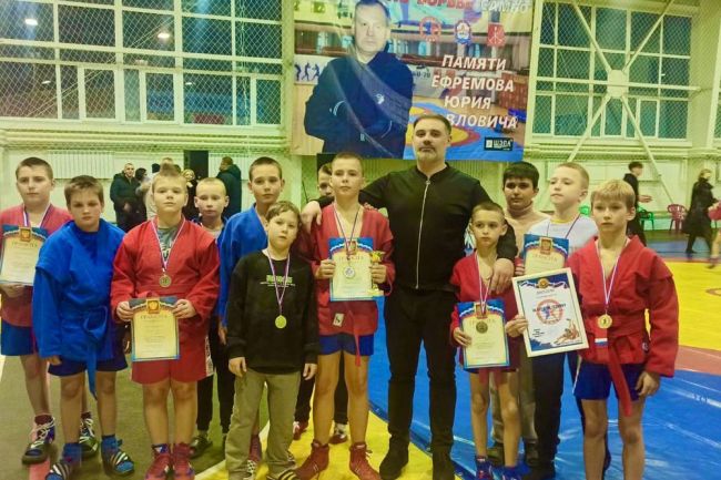 Воспитанники Павла Ефремова на турнире в Дедилово завоевали 16 медалей