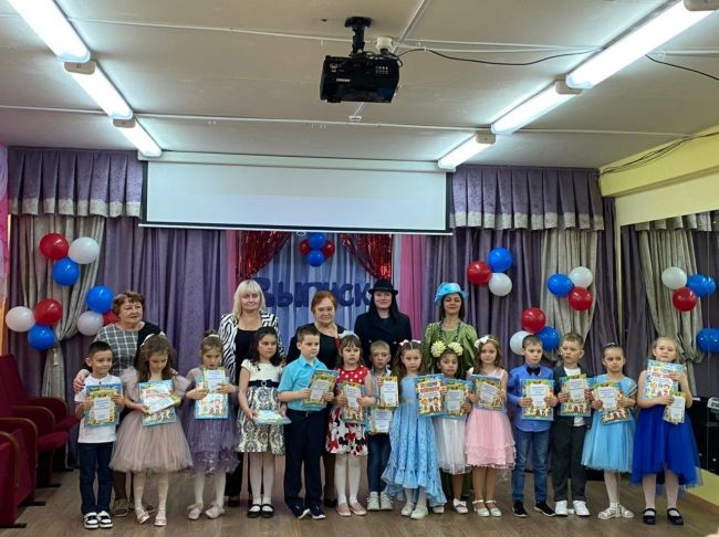 В Киреевском Доме детского творчества прошёл выпускной Школы раннего развития