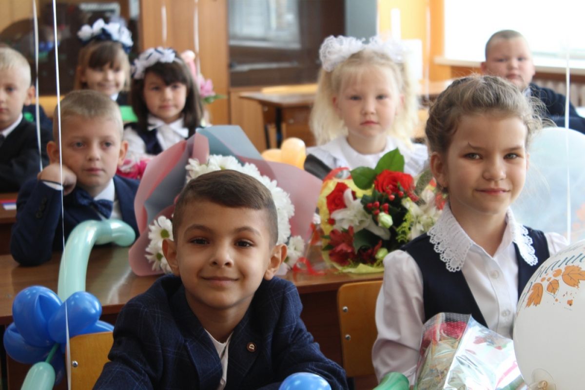 Родителям киреевских школьников рассказали, как правильно подобрать школьную форму Родителям киреевских школьников рассказали, как правильно подобрать школьную форму