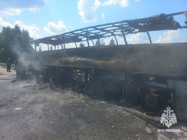 Сгоревший на М-4 в Киреевском районе автобус следовал из Москвы в Нальчик