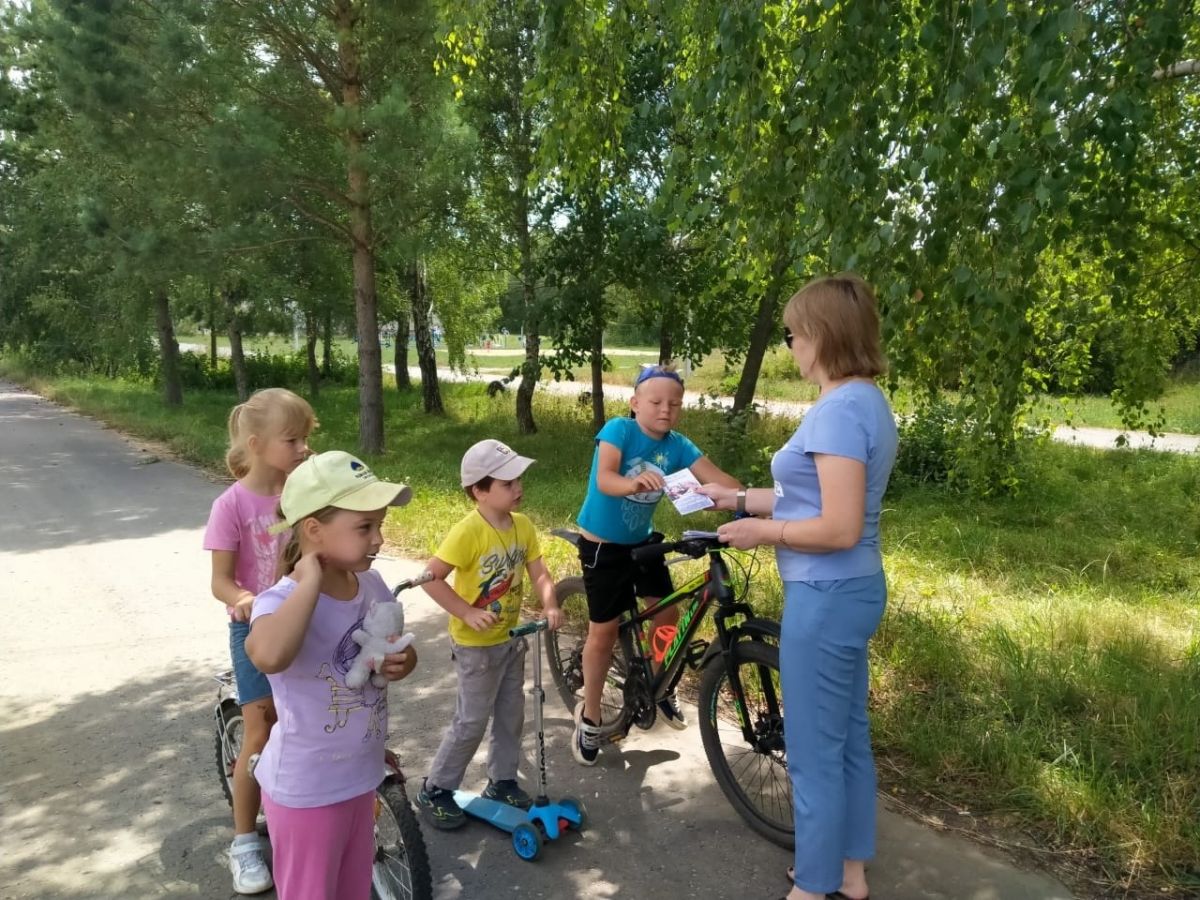 В Кузнецово прошла акция по профилактике компьютерной зависимости «Компьютер: друг или враг?»