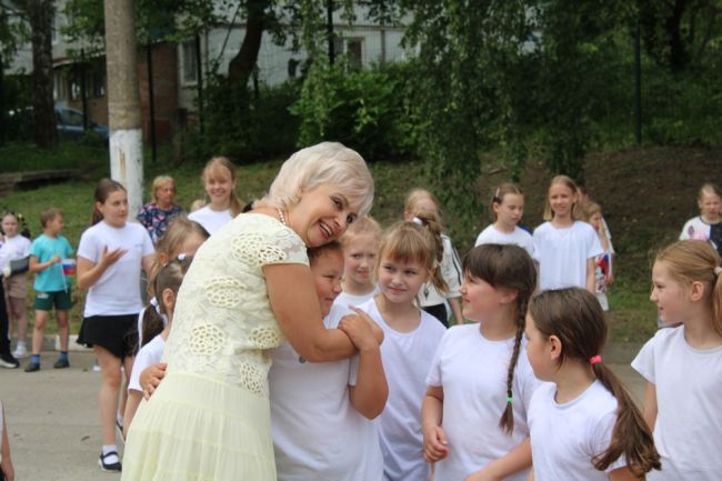Инна Калугина рассказала об организации отдыха и летнем оздоровлении детей