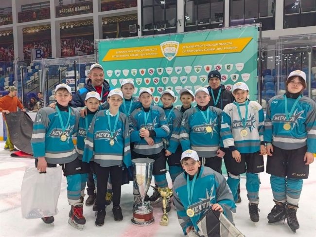 Тренера команды «Мечта» наградили за развитие детского хоккея