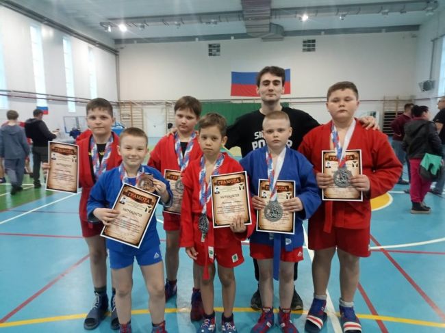 Воспитанники Мкртчяна Самуила успешно выступили на соревнованиях в Узловой