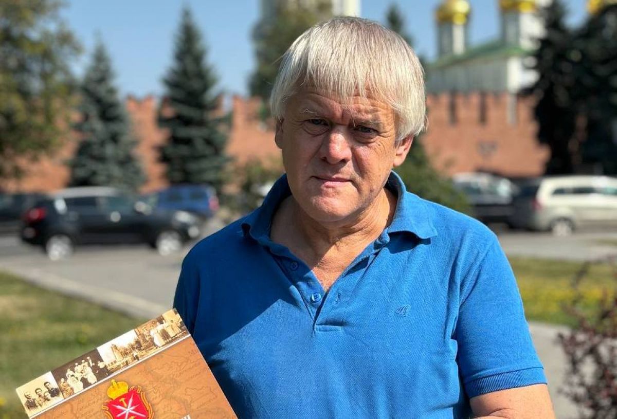 В Тульской области впервые голосующие избиратели получат в подарок книгу «Семейные истории знаменитых туляков»