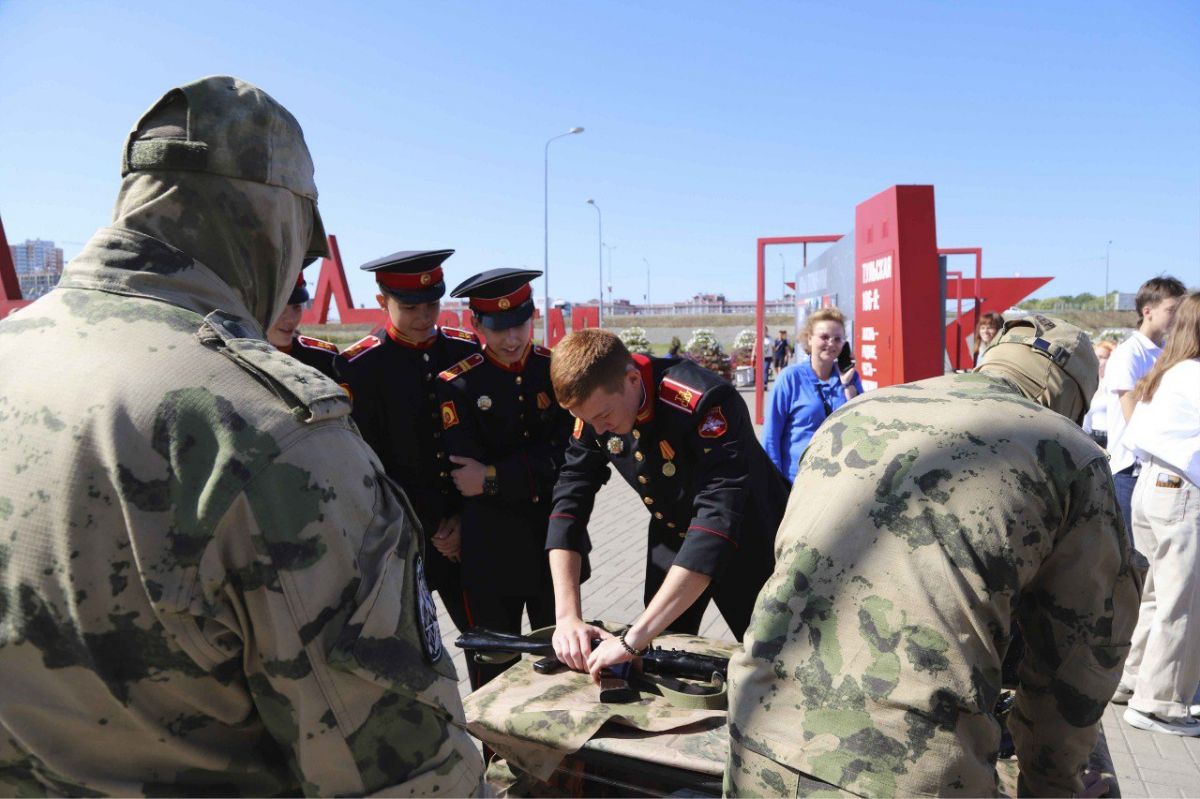 Тульские росгвардейцы стали участниками мероприятия, приуроченного ко Дню солидарности в борьбе с терроризмом