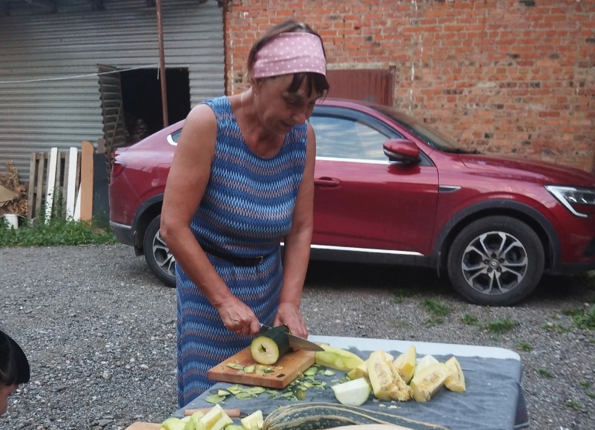 Хозяюшки «Киреевской СамОВарочки» рассказали о своих буднях Хозяюшки «Киреевской СамОВарочки» рассказали о своих буднях