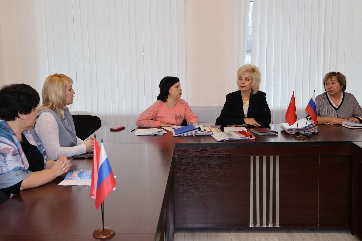 В Киреевском районе подвели итоги конкурсов «Лучший руководитель ТОС» и «Лучший староста» В Киреевском районе подвели итоги конкурсов «Лучший руководитель ТОС» и «Лучший староста»