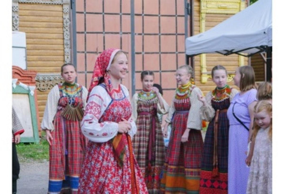 Шварцевские «Ладушки» приняли участие в едином дне фольклора по-тульски