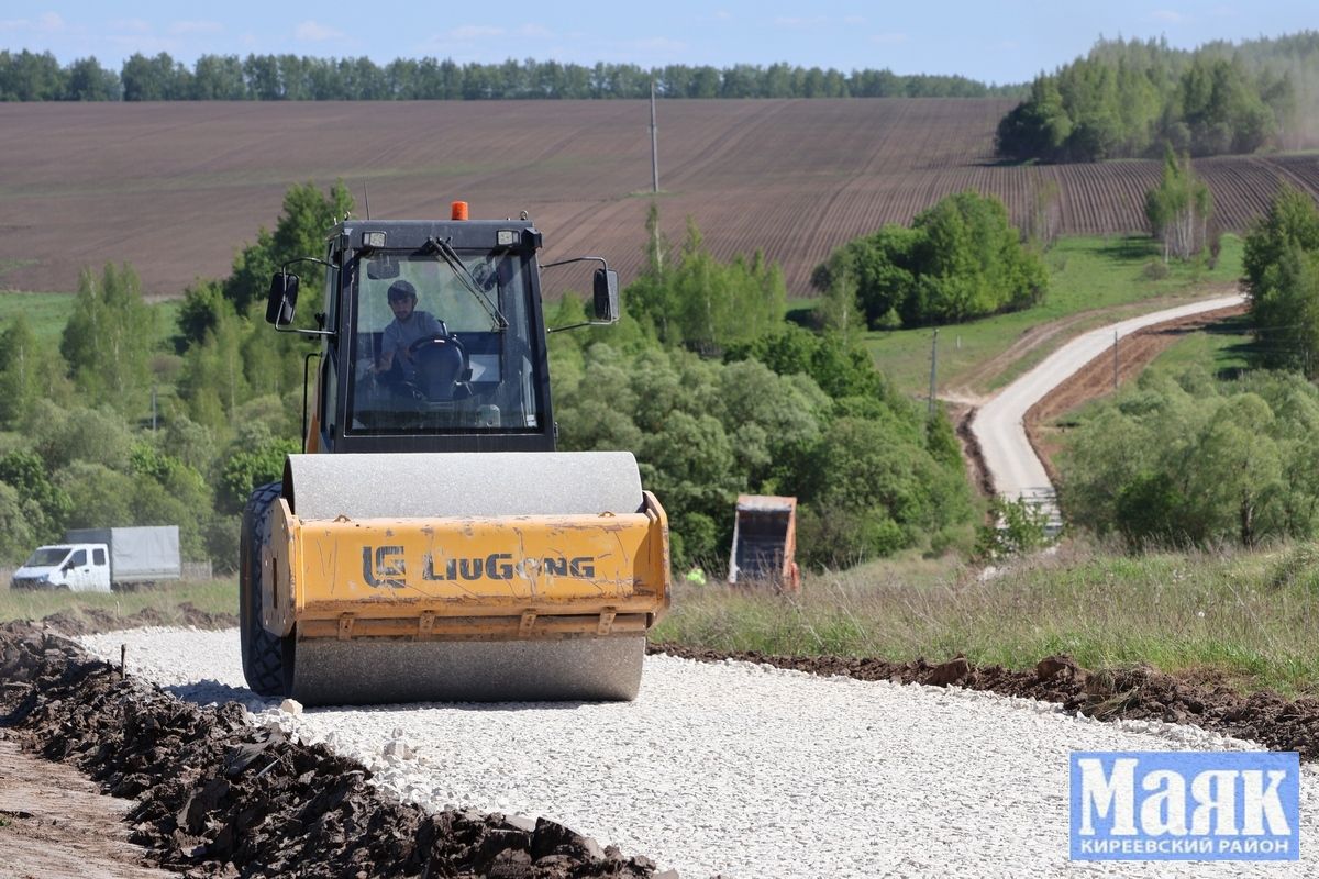 В регионе текущем году отремонтируют щебнем 61 км подъездных автодорог к сельским населенным пунктам