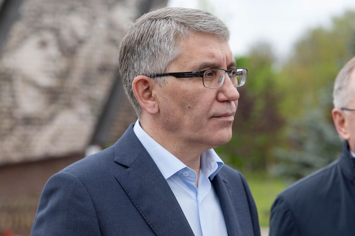 Дмитрий Миляев поздравил земляков с 80-й годовщиной Великой Победы Дмитрий Миляев поздравил земляков с 80-й годовщиной Великой Победы