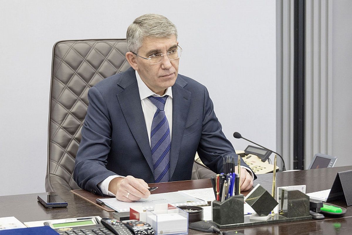 Дмитрий Миляев поздравил работников пищевой промышленности с профессиональным праздником