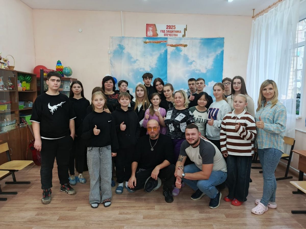 В киреевских подростковых клубах выступили артисты Театра юного зрителя В киреевских подростковых клубах выступили артисты Театра юного зрителя