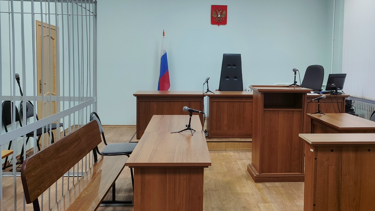 Водителя иномарки после ДТП с тремя погибшими судят в Киреевске Водителя иномарки после ДТП с тремя погибшими судят в Киреевске
